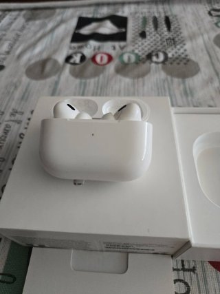 AirPods Pro 2ª Gen (2022) - Modelo A2698