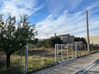 Parcela en poligono industrial l’Ametlla de mar