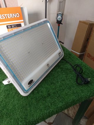 Faro LED Royal 500W Esterno RL-500W