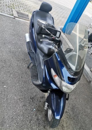 Suzuki Burgman 400 - Maxi Scooter Blu