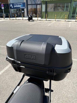 Honda CB500X 2022 Negra/Roja