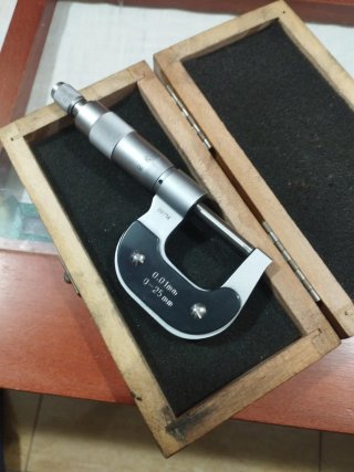 Calibre micrometro