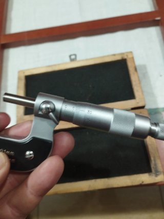 Calibre micrometro