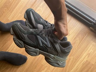 Zapatillas New Balance 9060 Negro/Gris | Talla 44