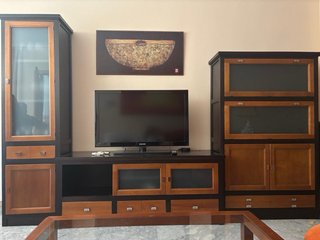 Mueble TV salón madera y cristal