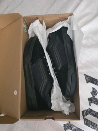 Zapatillas Vans Hylane Negras