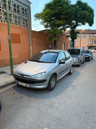 Peugeot 206 2002