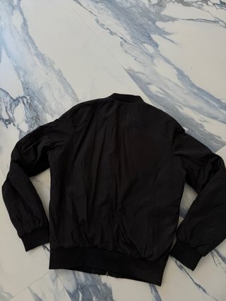 Chaqueta Bomber Negra Primark Talla S