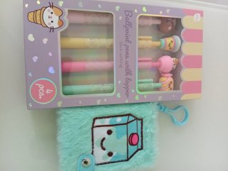 Set cancelleria kawaii: gomme, matite, quaderno
