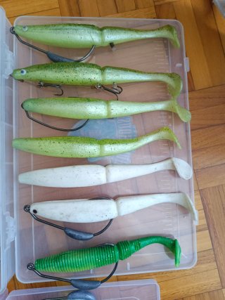 Lote señuelos pesca siluro y lucio