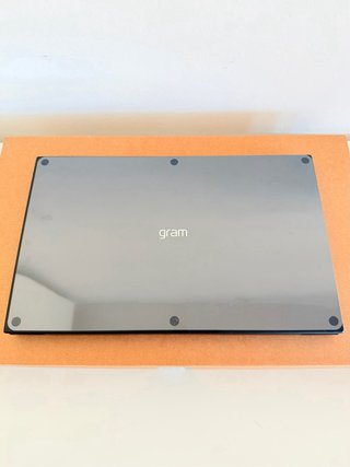 LG gram Ryzen 7 AI 350 Nuevo 3 Años de Garantía