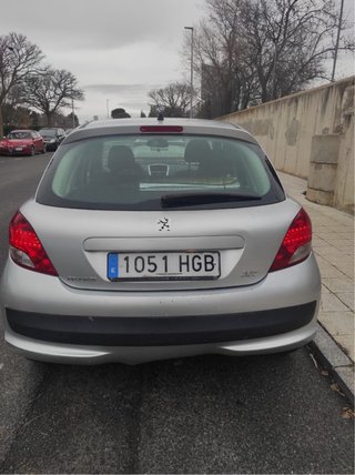 Peugeot 207