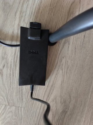 Portátil Dell i3 se vende con los altavoces