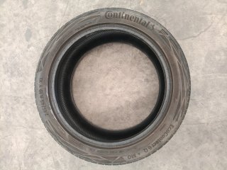 245/45R19 102Y