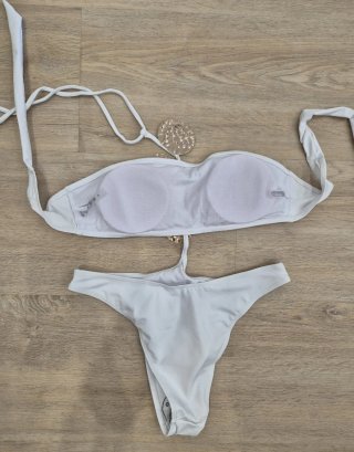 Trikini Blanco y Dorado Talla 36