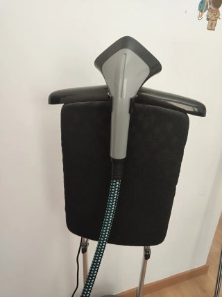 Cecotec Centro Planchado Vertical IronHero 2000