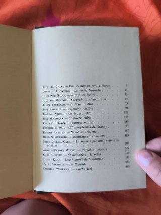 Antología de las mejores novelas policiacas.