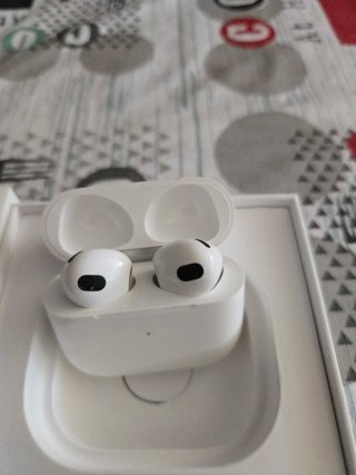 Airpods 3° Gen A2565 A2564 A2566