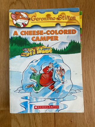 Lote de 2 libros de Gerónimo Stilton en inglés