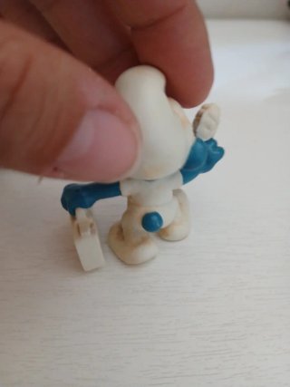 Set 2 Puffi con segni di ingiallimento