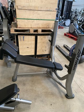 Press Banca Life Fitness