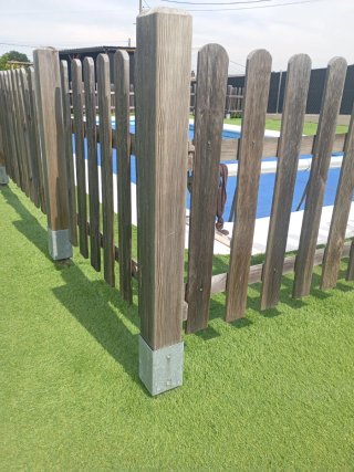 Valla de madera para jardín