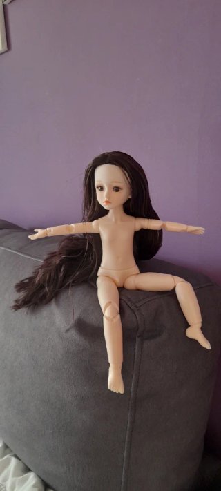 Muñeca articulada estilo Mondrian