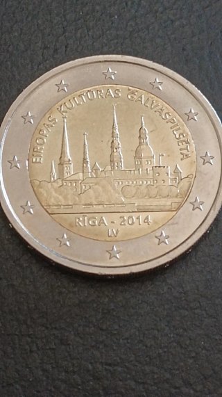 Moneda 2€ Letonia Riga 2014