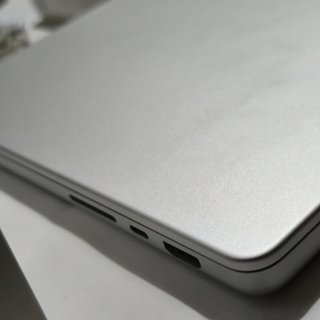 MacBook Pro 14 M1 Pro 512GB SSD 16GB RAM Argento
