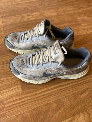 Zapatillas Nike Initiator Gris/Beige | Talla 44