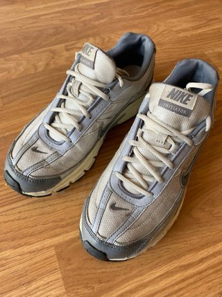 Zapatillas Nike Initiator Gris/Beige | Talla 44