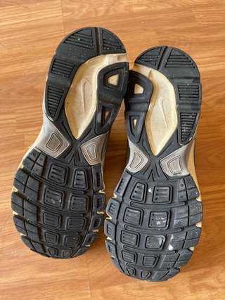 Zapatillas Nike Initiator Gris/Beige | Talla 44