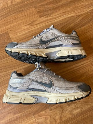 Zapatillas Nike Initiator Gris/Beige | Talla 44