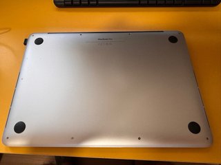 MacBook Pro 2015 8GB RAM 256GB SSD