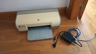 Impresora HP Deskjet 2560 con cables. Sin envíos