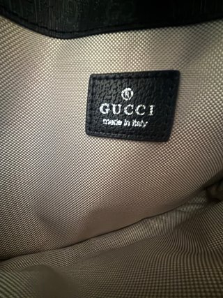 Riñonera Gucci Negra