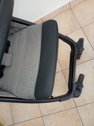 Passeggino Peg Perego praticamente nuovo