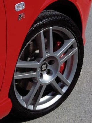 CENTROS RUEDA LLANTA TAPABUJES SEAT 56MM 5F0601171