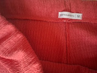 Pantalón fluido ancho, de Encuentro