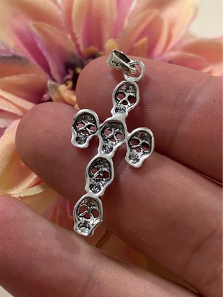 Atractivo Cruz Calaveras 30x16mm Plata 925
