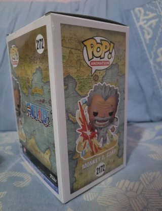Funko Pop! One Piece Monkey D. Garp 2172 Chase
