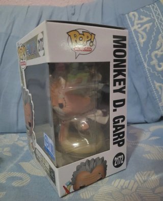 Funko Pop! One Piece Monkey D. Garp 2172 Chase