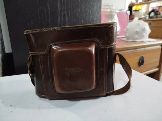Cámara Capta II Vintage con Funda de Cuero