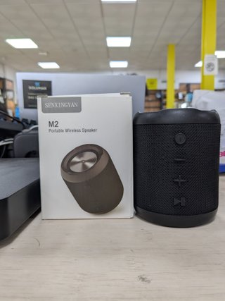 Altavoz Portátil Inalámbrico M2 NEGRO