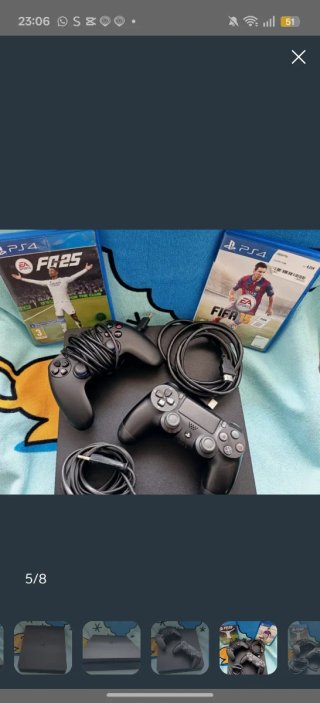 PS4 (PlayStation 4) Negra + 2 Mandos