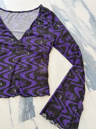 Camiseta Shein Malla Estampada Mangas Acampanadas