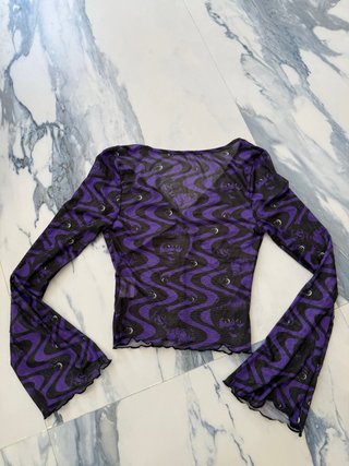 Camiseta Shein Malla Estampada Mangas Acampanadas