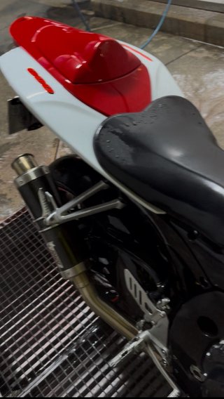 Suzuki GSXR 600 K7 - 44.000km