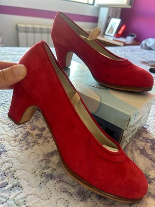 Zapatos Sevillana Rojos Tacon