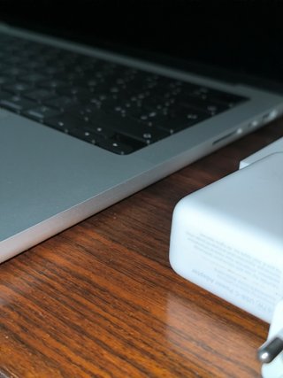 2021 Macbook Pro 14" M1 Pro 512GB - Perfetto